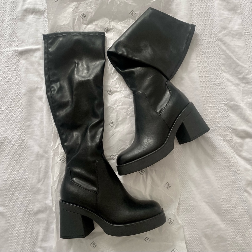 BNWT Call It Spring Britnay Platform Heeled Tall Boots